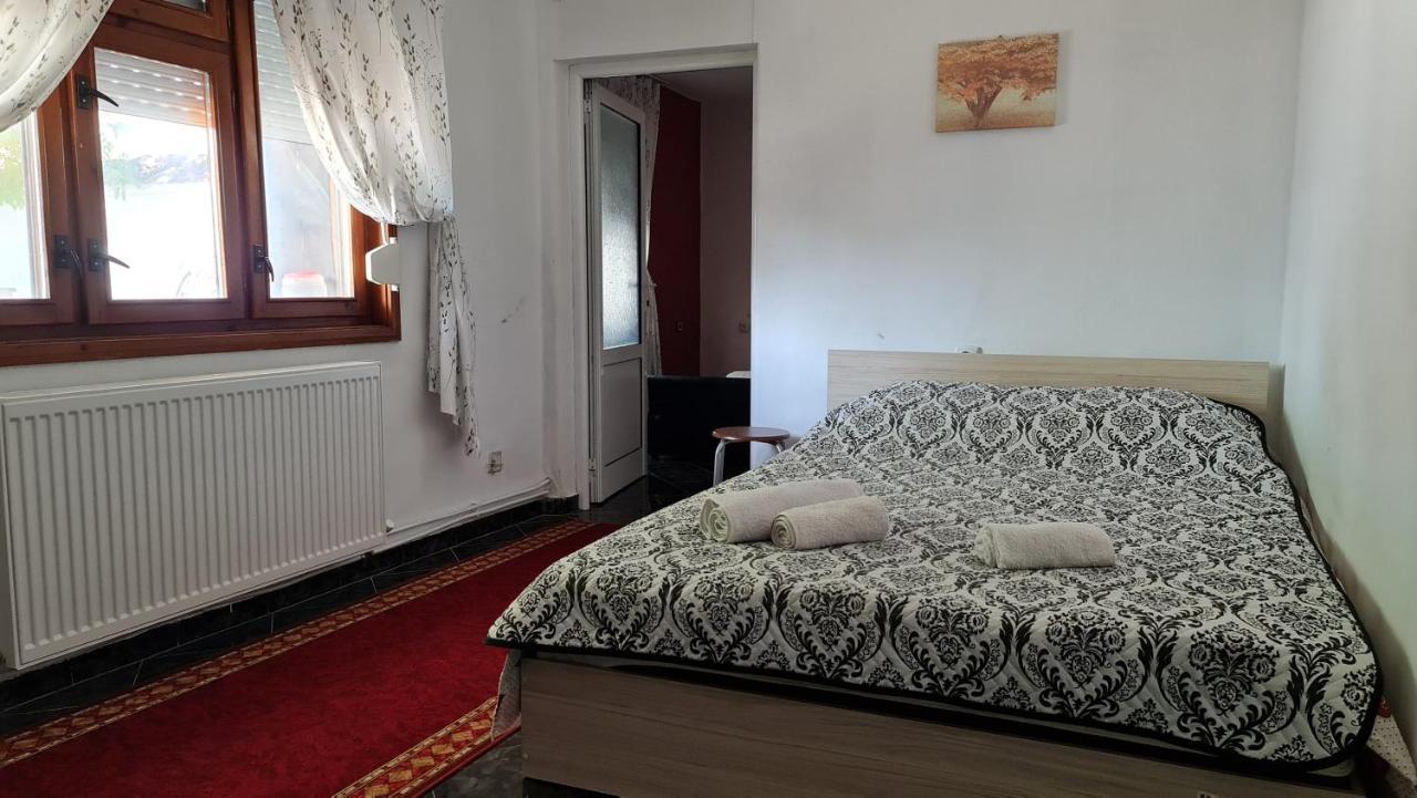 Guest House Koleshevi Byal Izvor Екстериор снимка