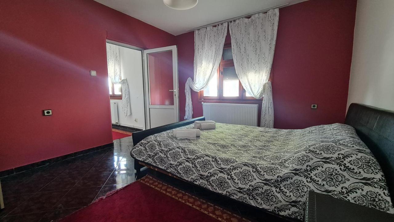 Guest House Koleshevi Byal Izvor Екстериор снимка