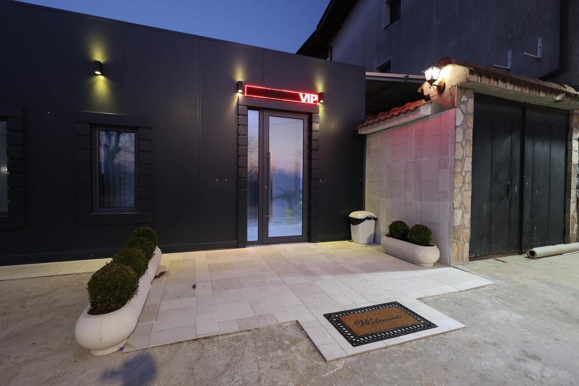 Guest House Koleshevi Byal Izvor Екстериор снимка